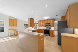 7810 Deni Dr, North Fort Myers, FL 33917 - Photo 9