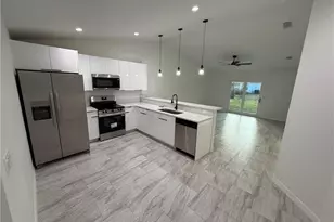 27079 Washington St, Punta Gorda, FL 33983 - Photo 7