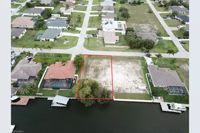 1831 SW 31st Ter, Cape Coral, FL 33914 - Photo 3