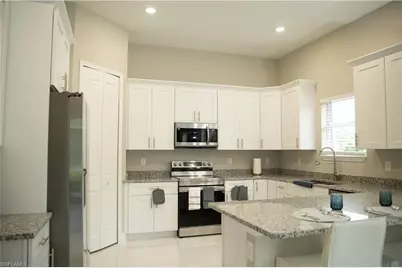 970 Grant Blvd, Lehigh Acres, FL 33974 - Photo 9