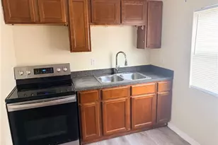 332 Stockton St, North Fort Myers, FL 33903 - Photo 3