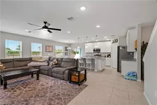 8944 Cascade Price Cir, North Fort Myers, FL 33917 - Photo 11