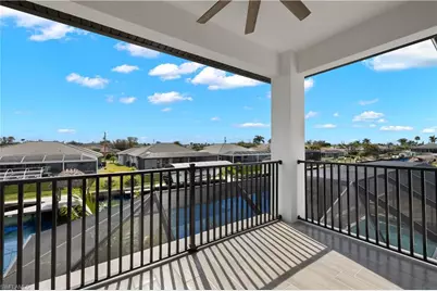 1422 Mohawk Pkwy, Cape Coral, FL 33914 - Photo 29