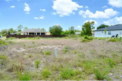 4507 27th St SW, Lehigh Acres, FL 33973 - Photo 11
