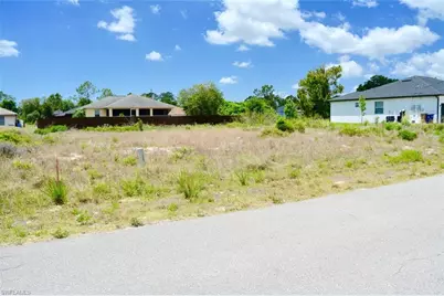 4507 27th St SW, Lehigh Acres, FL 33973 - Photo 5