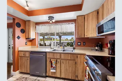 1685 N Hermitage Rd, Fort Myers, FL 33919 - Photo 11