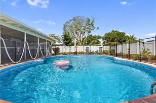 1685 N Hermitage Rd, Fort Myers, FL 33919 - Photo 29
