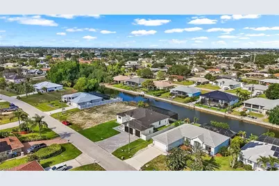 222 SE 2nd Ave, Cape Coral, FL 33990 - Photo 43