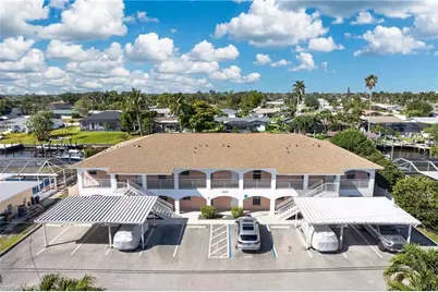 1308 SE 42nd St #5, Cape Coral, FL 33904 - Photo 5
