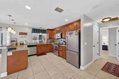 1314 Shelby Pkwy, Cape Coral, FL 33904 - Photo 11