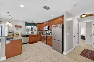 1314 Shelby Pkwy, Cape Coral, FL 33904 - Photo 11