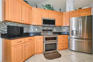 844 NE 6th Ave, Cape Coral, FL 33909 - Photo 17
