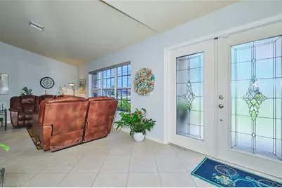 844 NE 6th Ave, Cape Coral, FL 33909 - Photo 5
