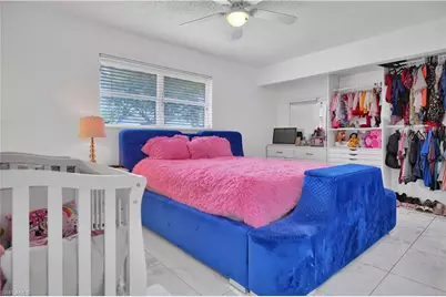 8641 NW 8th St, Pembroke Pines, FL 33024 - Photo 11