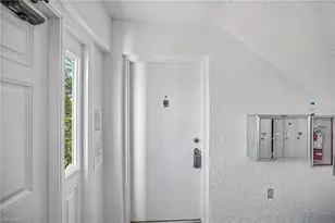 1514 Edgewater Cir, Fort Myers, FL 33919 - Photo 31