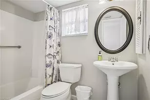 1514 Edgewater Cir, Fort Myers, FL 33919 - Photo 29