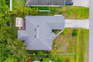 418 Windermere Dr, Lehigh Acres, FL 33972 - Photo 45
