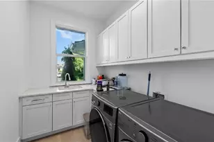 27085 Serrano Way, Bonita Springs, FL 34135 - Photo 17
