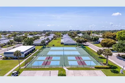 1344 S Brandywine Cir #1, Fort Myers, FL 33919 - Photo 3