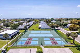 1344 S Brandywine Circle, Fort Myers, FL 33919 - Photo 3