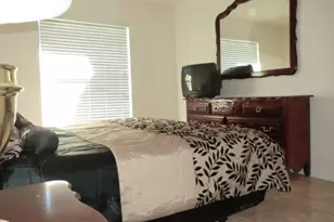 1000 SW 37th St, Cape Coral, FL 33914 - Photo 21