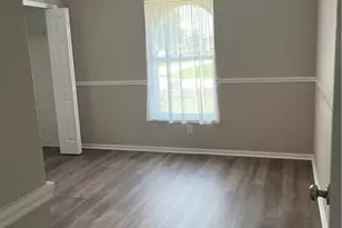 1923 NE 4th Ter, Cape Coral, FL 33909 - Photo 9