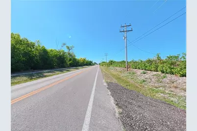 11851 Stringfellow Rd, Bokeelia, FL 33922 - Photo 17