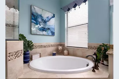 28539 Longford Ct, Bonita Springs, FL 34135 - Photo 17