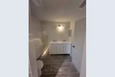 1714 NE 10th Ln, Cape Coral, FL 33909 - Photo 15