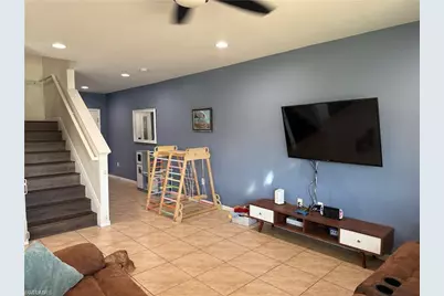 4103 Wilmont Pl, Fort Myers, FL 33916 - Photo 5