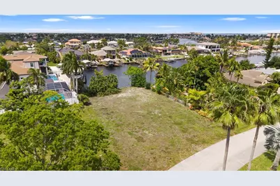 1709 SE 46th St, Cape Coral, FL 33904 - Photo 1