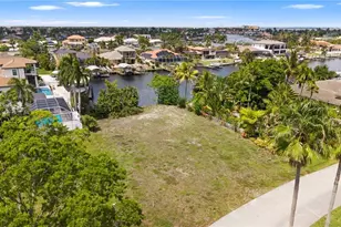 1709 SE 46th St, Cape Coral, FL 33904 - Photo 1