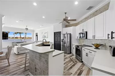 2202 Grove Dr, Naples, FL 34120 - Photo 3