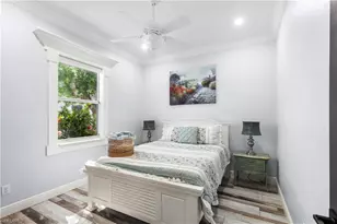 2202 Grove Dr, Naples, FL 34120 - Photo 19