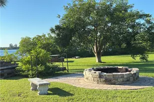 2205 Channel Way, North Fort Myers, FL 33917 - Photo 35