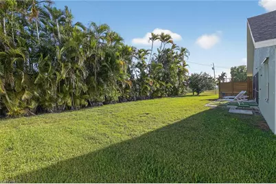 625 SW 36th St, Cape Coral, FL 33914 - Photo 15