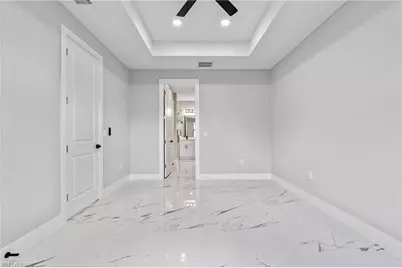 928 Milwaukee Blvd, Lehigh Acres, FL 33974 - Photo 17