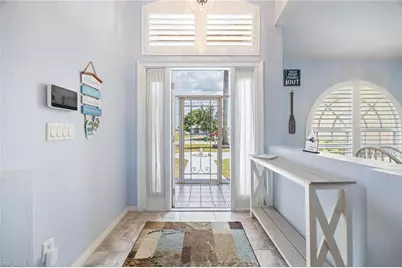 516 SE 8th Pl, Cape Coral, FL 33990 - Photo 5