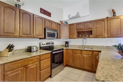 2302 SW 27th Ter, Cape Coral, FL 33914 - Photo 7