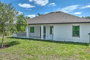 1019 Henry Ave, Lehigh Acres, FL 33972 - Photo 45