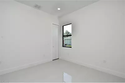 1019 Henry Ave, Lehigh Acres, FL 33972 - Photo 21