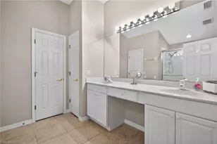 10082 Oakhurst Way, Fort Myers, FL 33913 - Photo 19