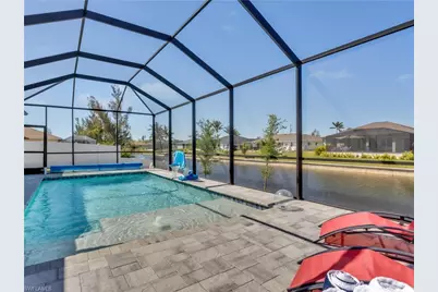 325 SW 21st Ln, Cape Coral, FL 33991 - Photo 19