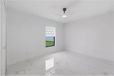 2201 NE 10th Pl, Cape Coral, FL 33909 - Photo 19
