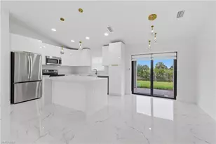 2201 NE 10th Pl, Cape Coral, FL 33909 - Photo 5