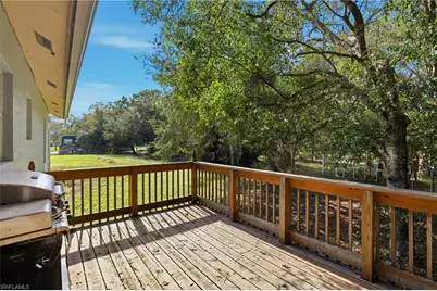 140 N Brida St, Clewiston, FL 33440 - Photo 17
