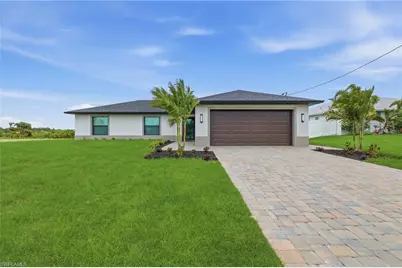 924 NE 20th St, Cape Coral, FL 33909 - Photo 3