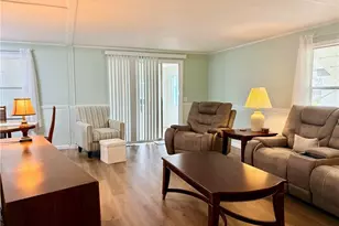 2785 Wedgewood Dr, North Fort Myers, FL 33917 - Photo 17