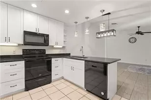 6414 Royal Woods Dr, Fort Myers, FL 33908 - Photo 13