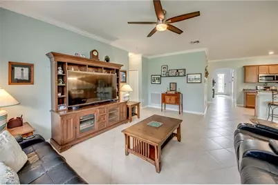 3613 Valle Santa Cir, Cape Coral, FL 33909 - Photo 15